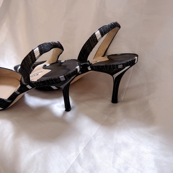 Manolo Blahnik Slingback Heels - Picture 3 of 7